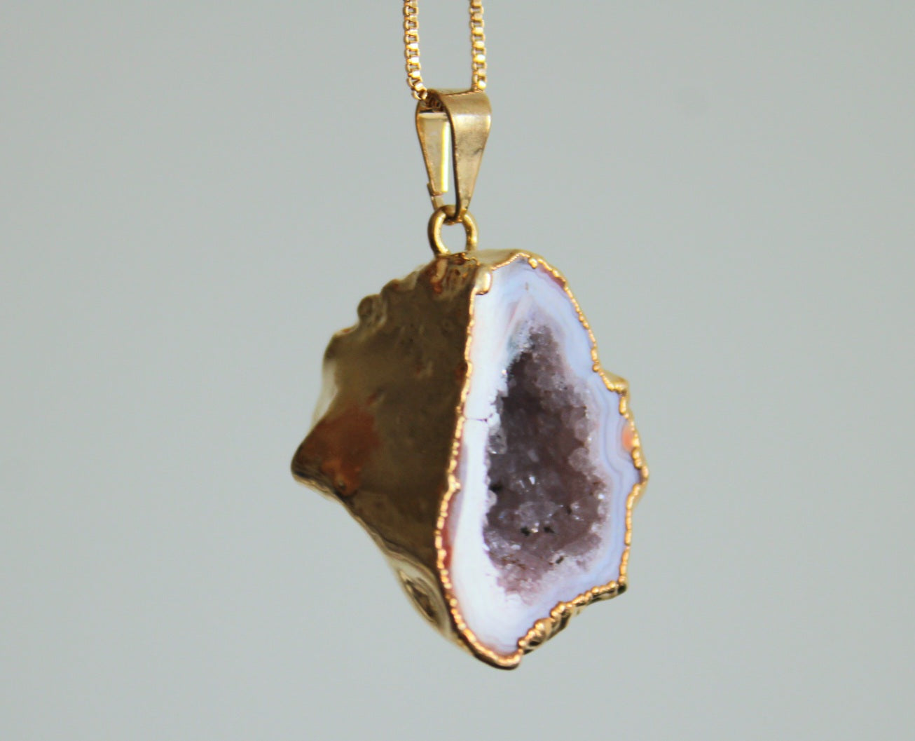 Geode pendant gold plated