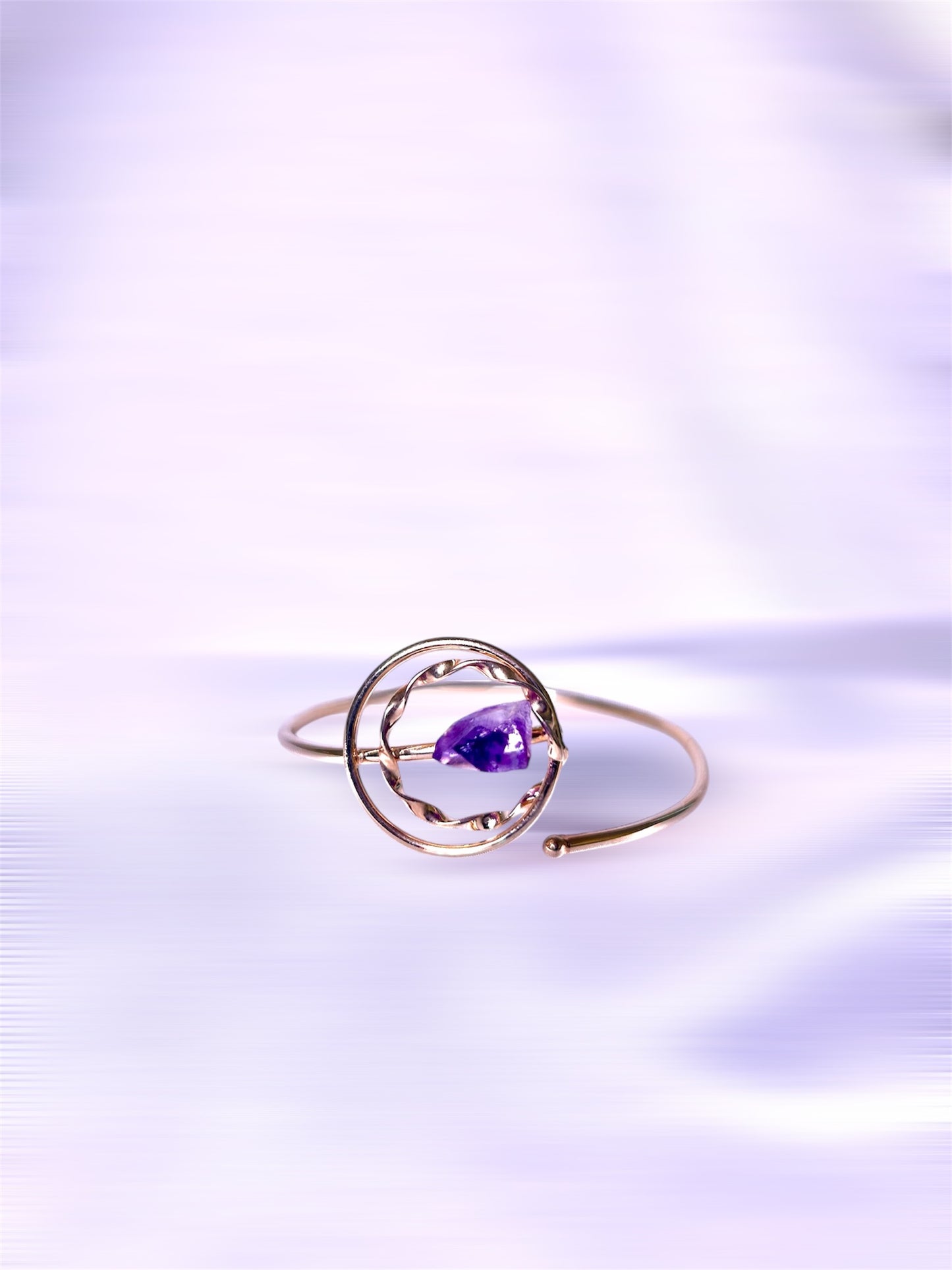 Amethyst golden bracelet
