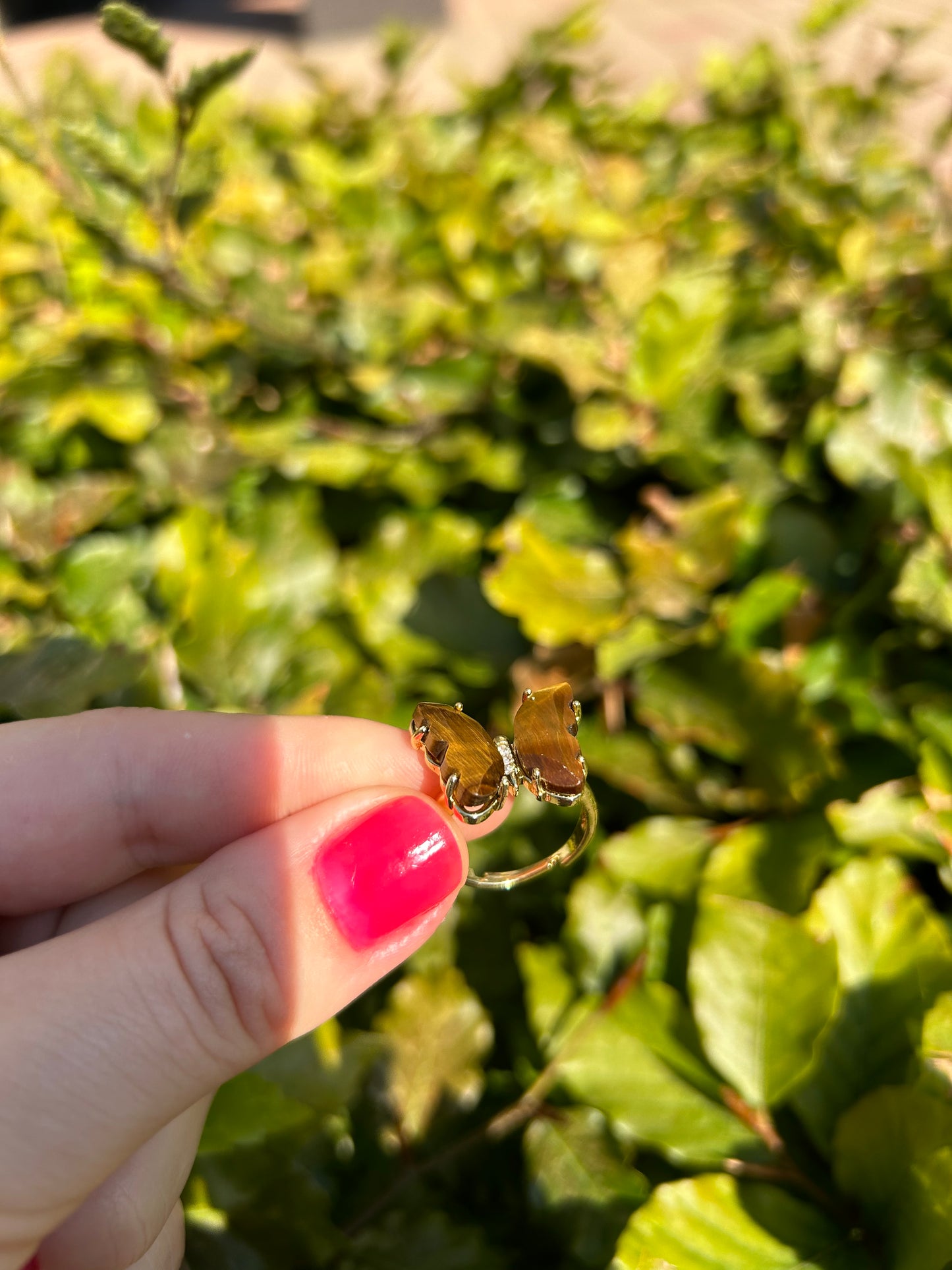 Butterfly ring