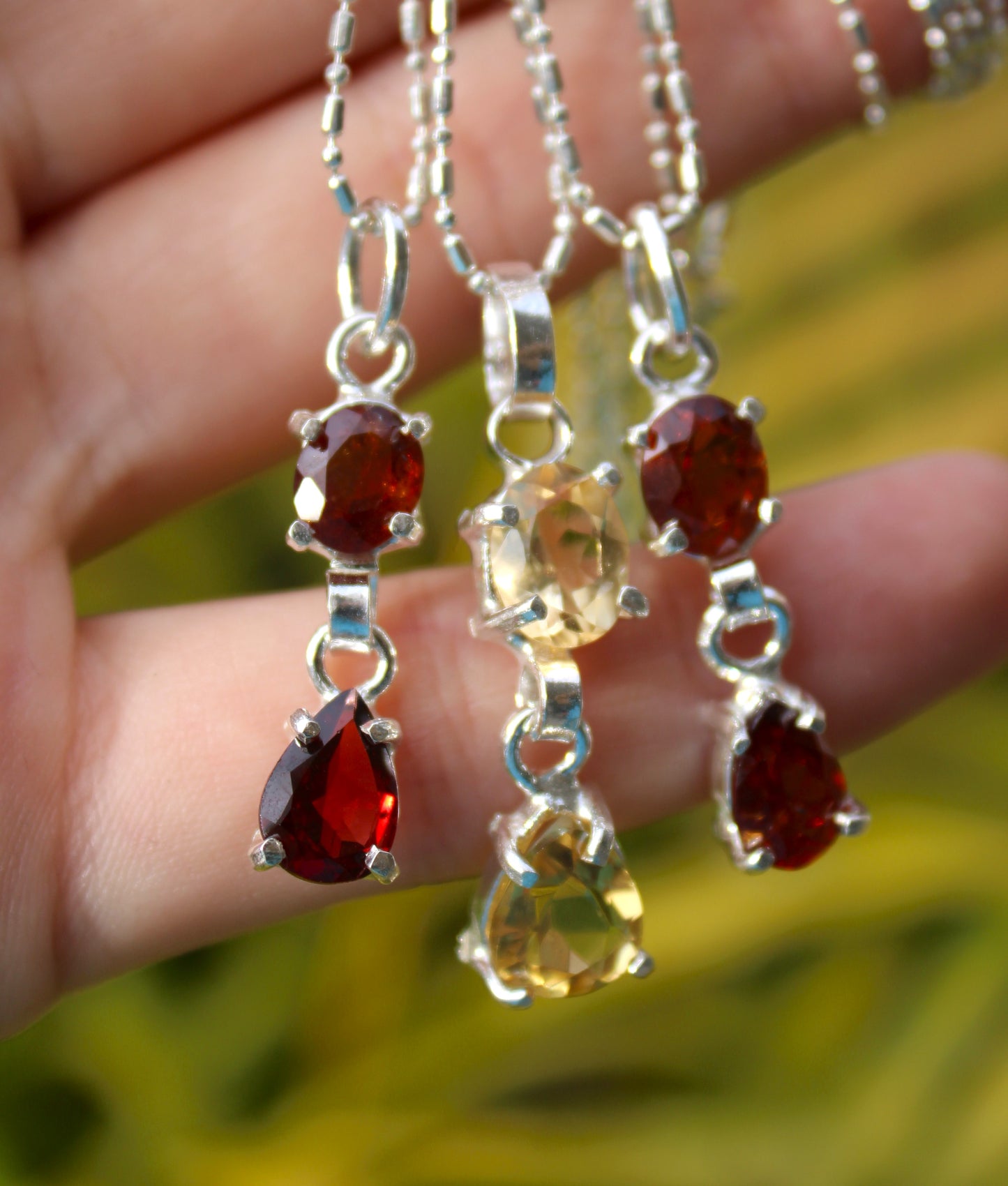 Double teardrop and oval pendant Citrine or Garnet
