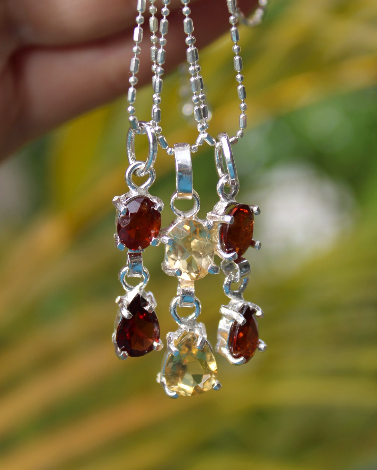 Double teardrop and oval pendant Citrine or Garnet