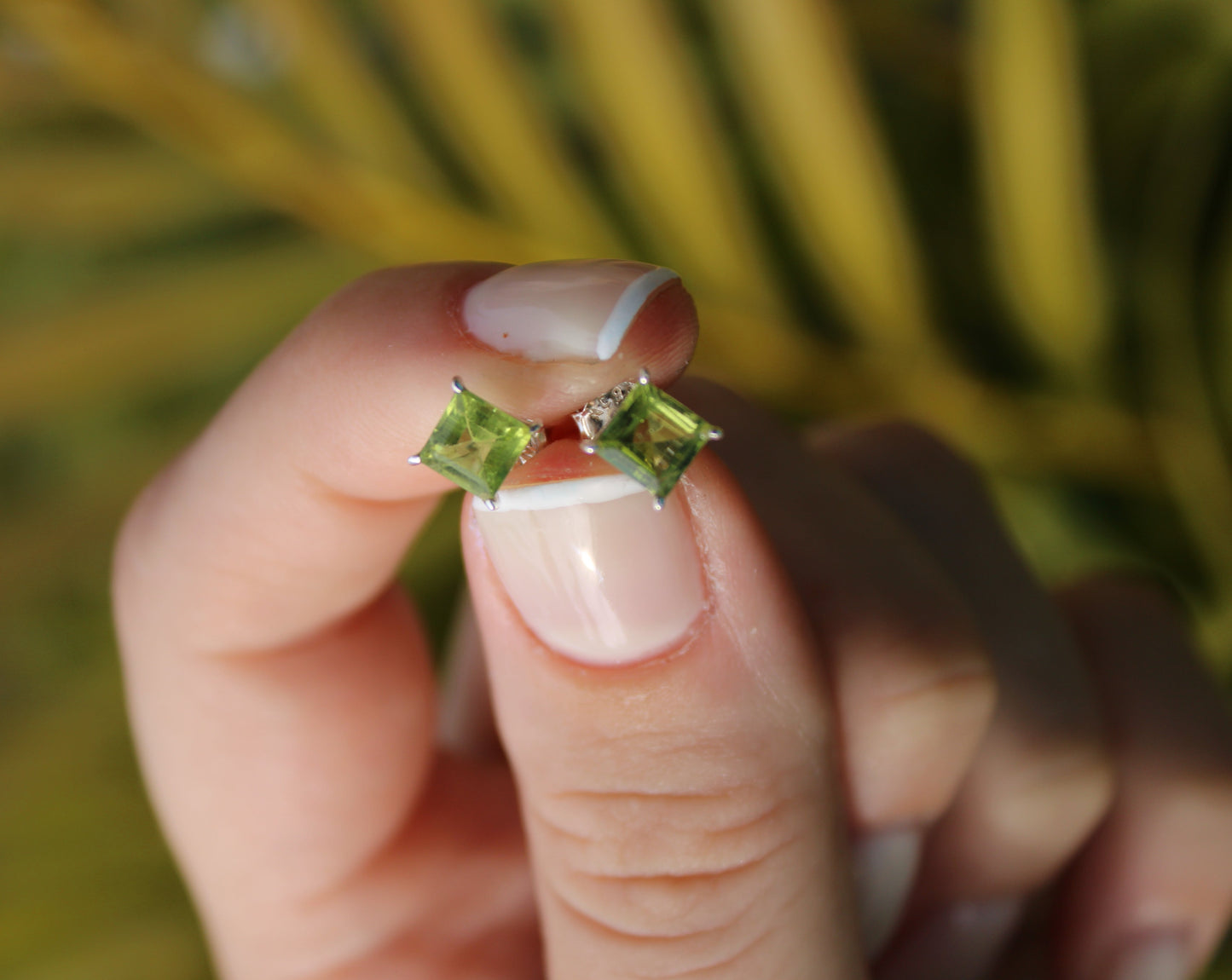 Peridot stud squared earring