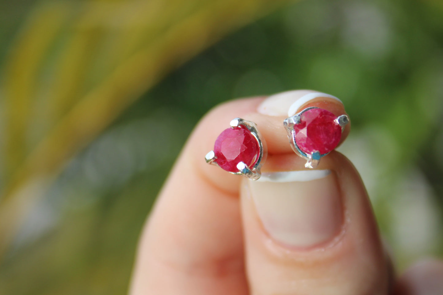 Ruby stud earring