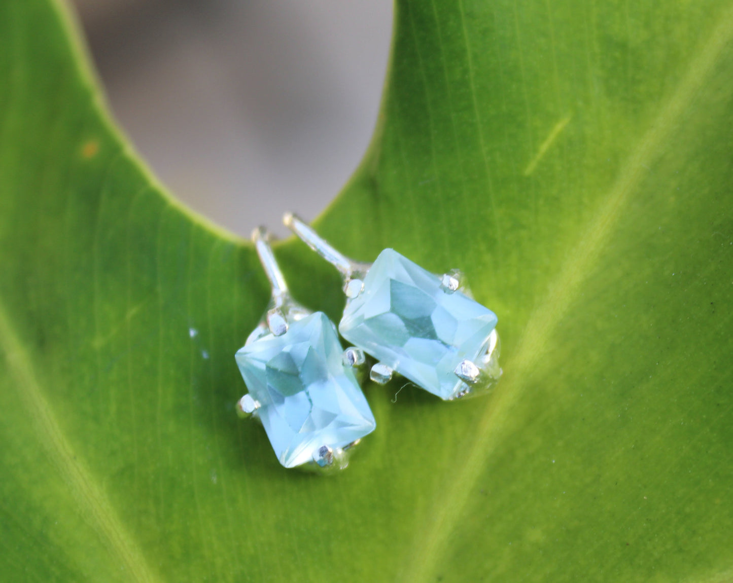 Aquamarine Hook rectangle earrings