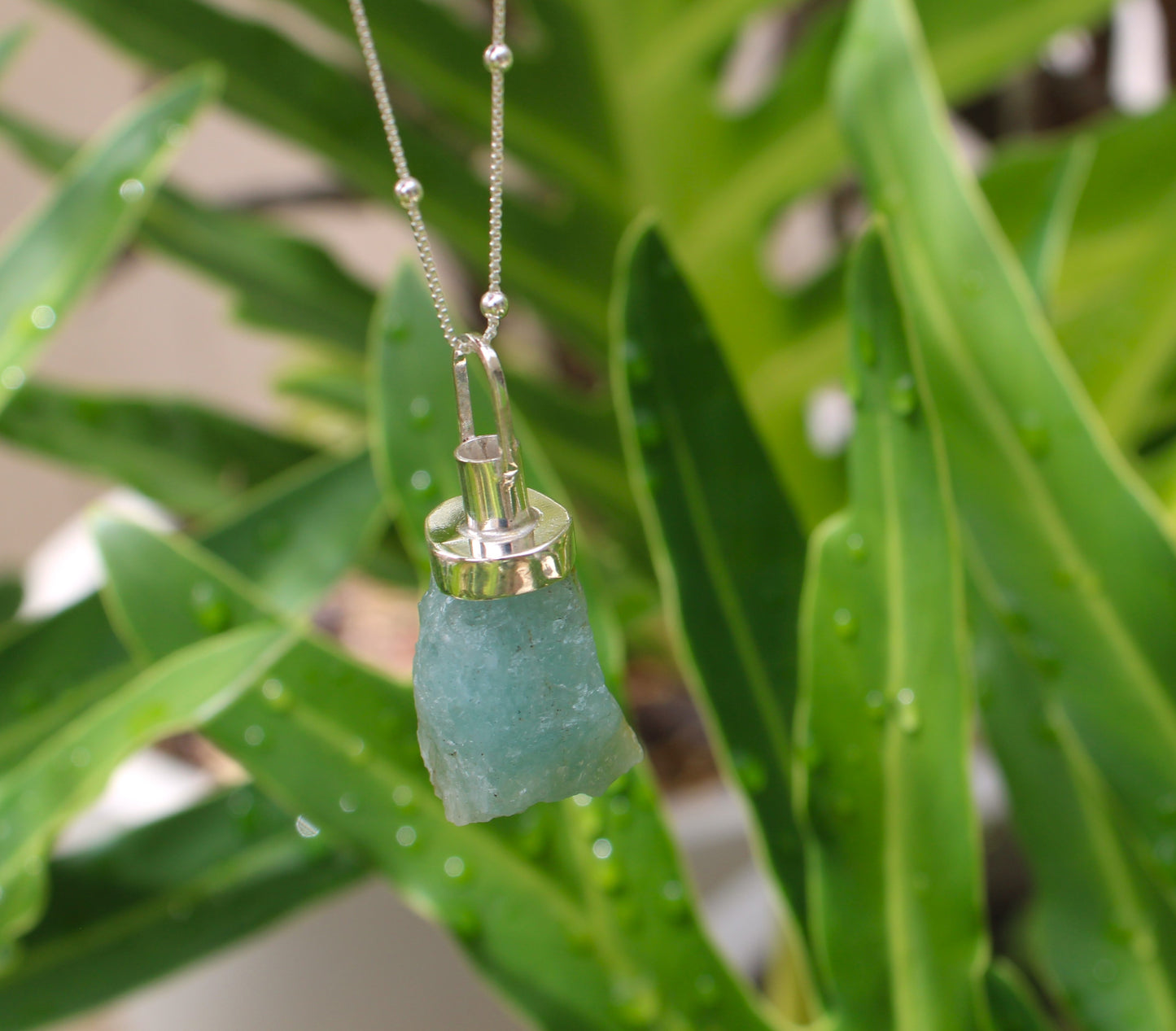 Raw aquamarine diffuser necklace