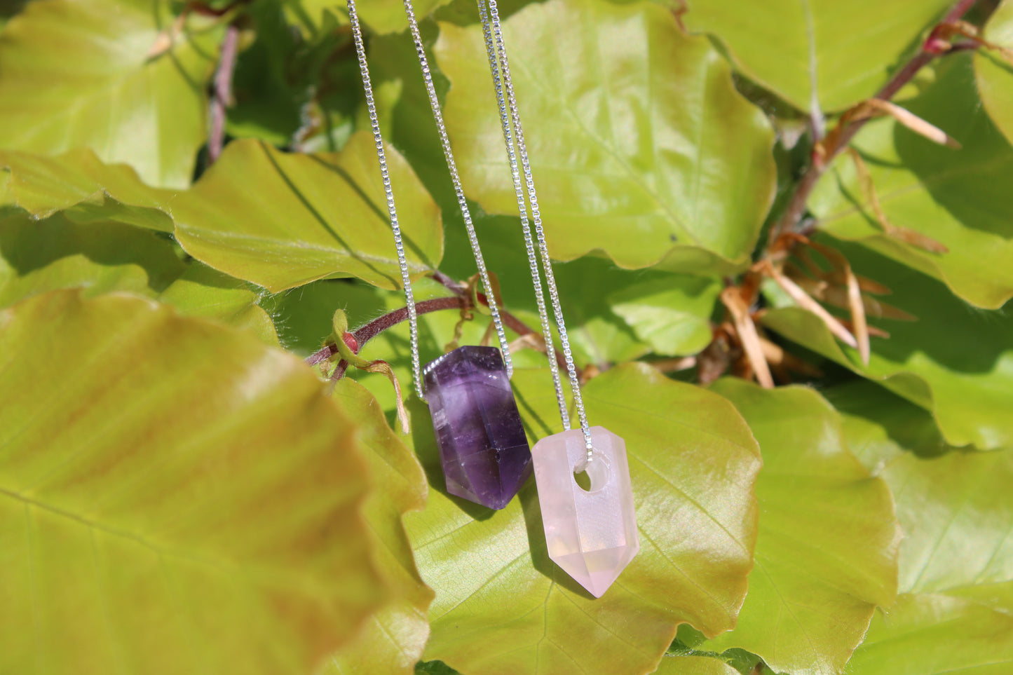 Point Necklace Amethyst or Rose Quartz