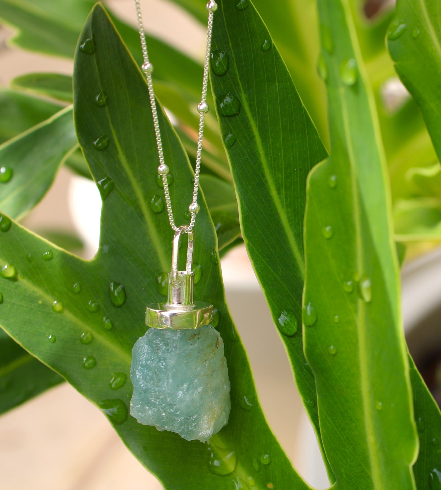 Raw aquamarine diffuser necklace